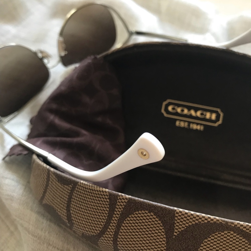 “Coach” sunglasses - Picture 3 of 5